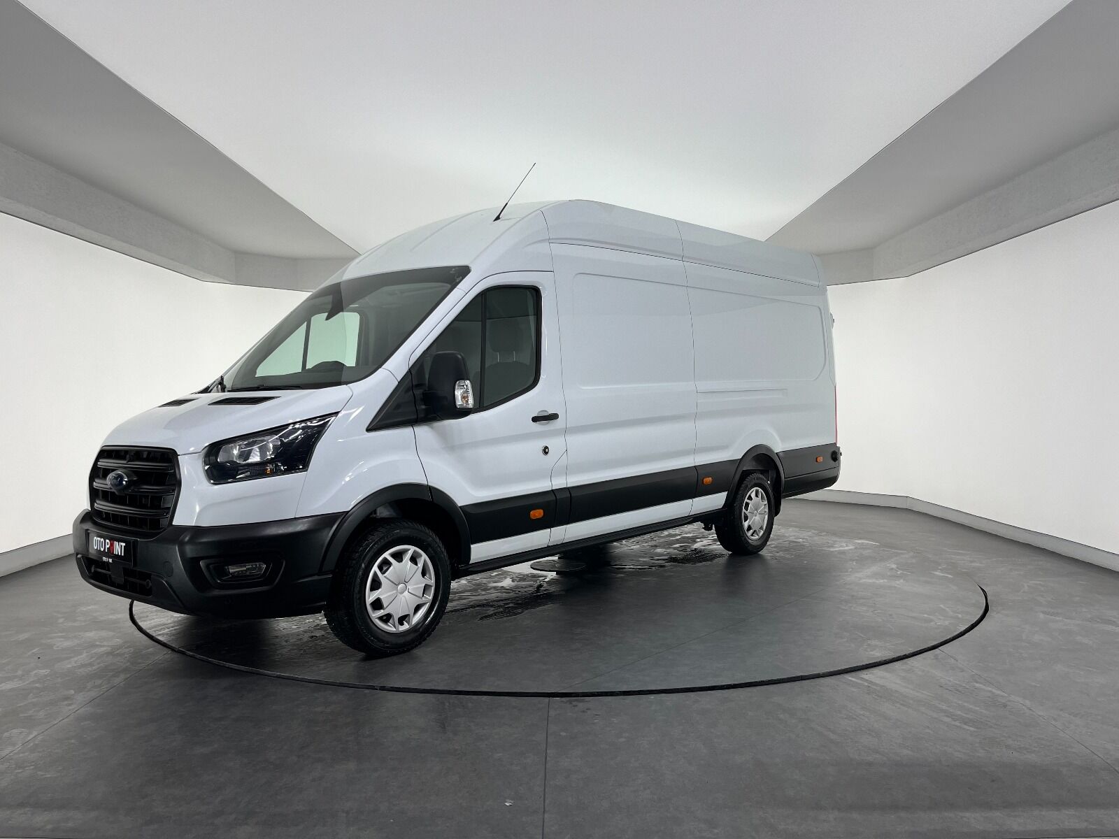 Ford Transit 350 E - 2024 - Detay