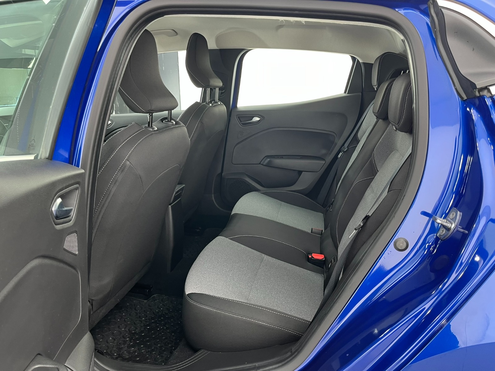 Renault Clio Hatchback 1.0 TCe Evolution X-Tronic - 2024 - Detay