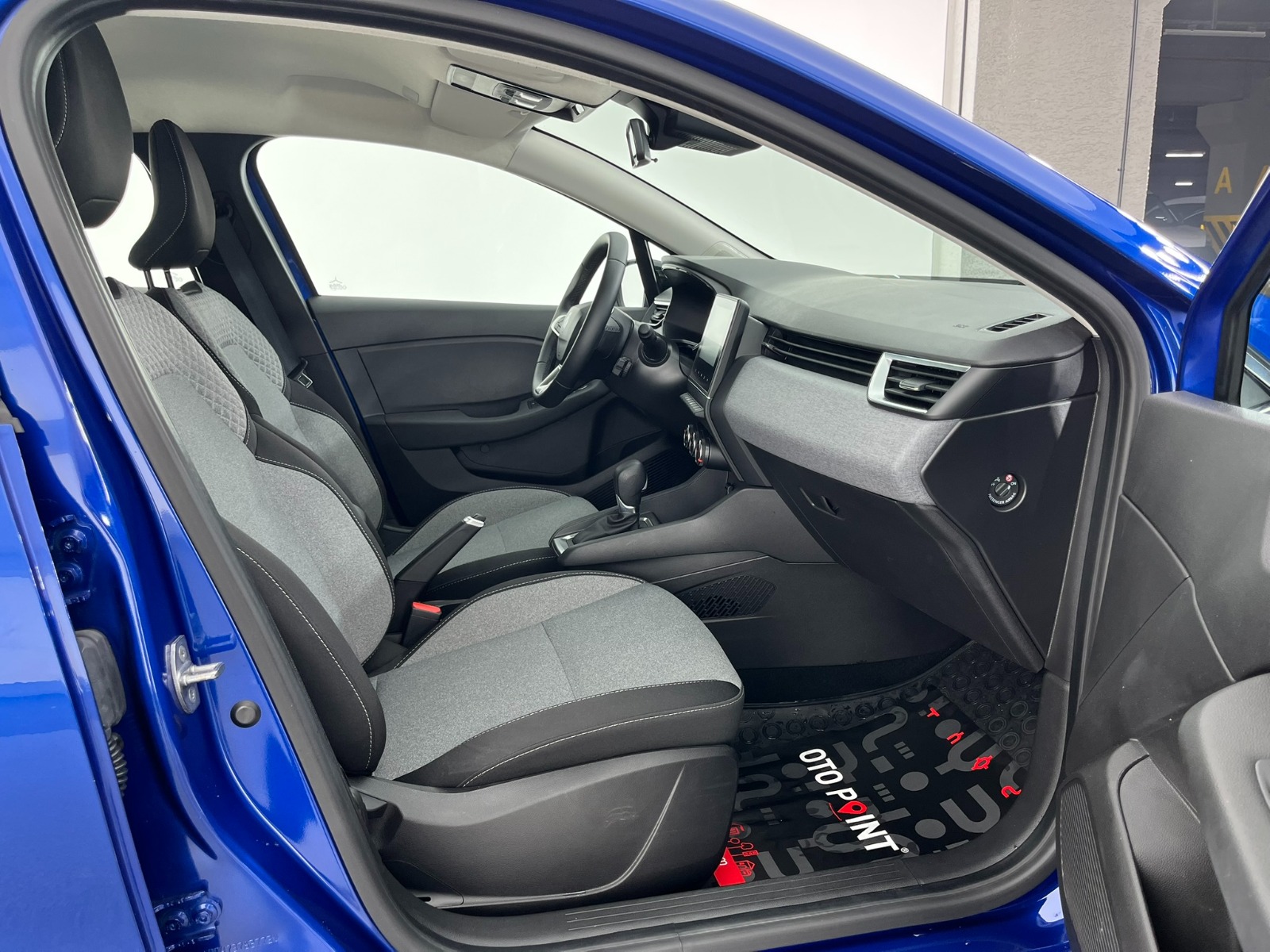 Renault Clio Hatchback 1.0 TCe Evolution X-Tronic - 2024 - Detay