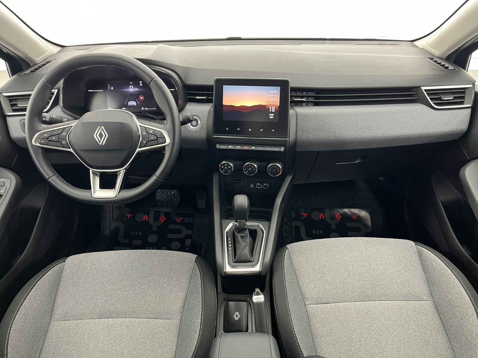 Renault Clio Hatchback 1.0 TCe Evolution X-Tronic - 2024 - Detay