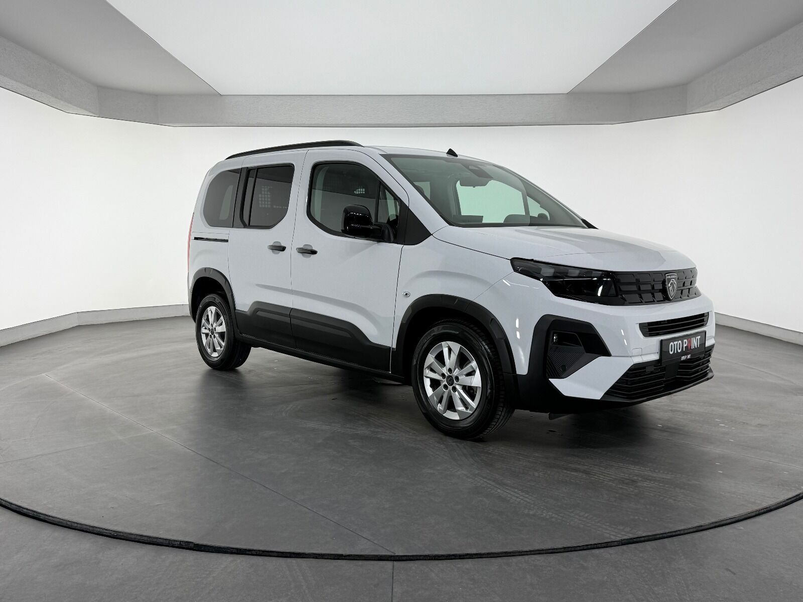 Peugeot Rifter 1.5 BlueHDI Allure EAT8 - 2026 - Detay