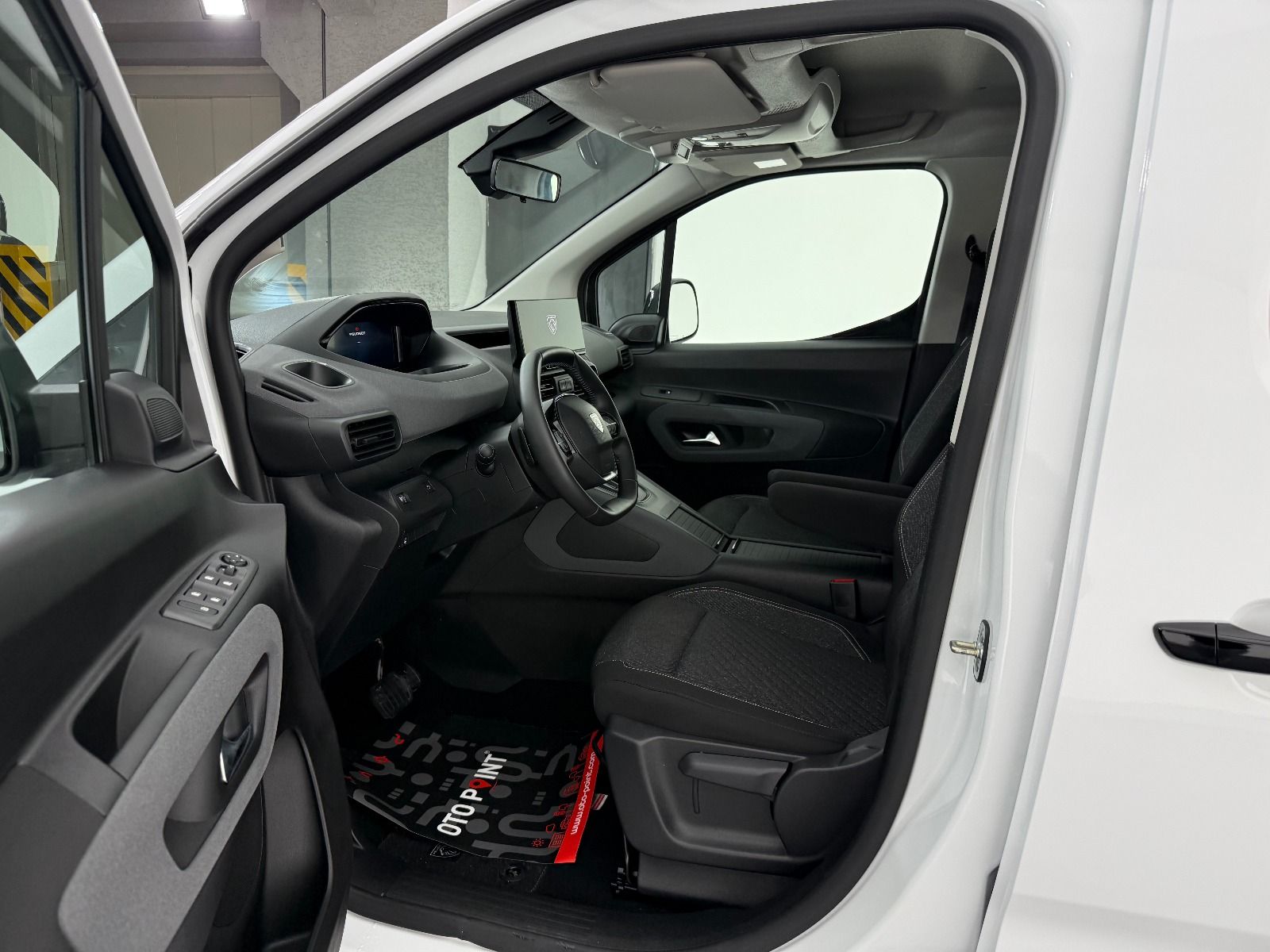 Peugeot Rifter 1.5 BlueHDI Allure EAT8 - 2026 - Detay