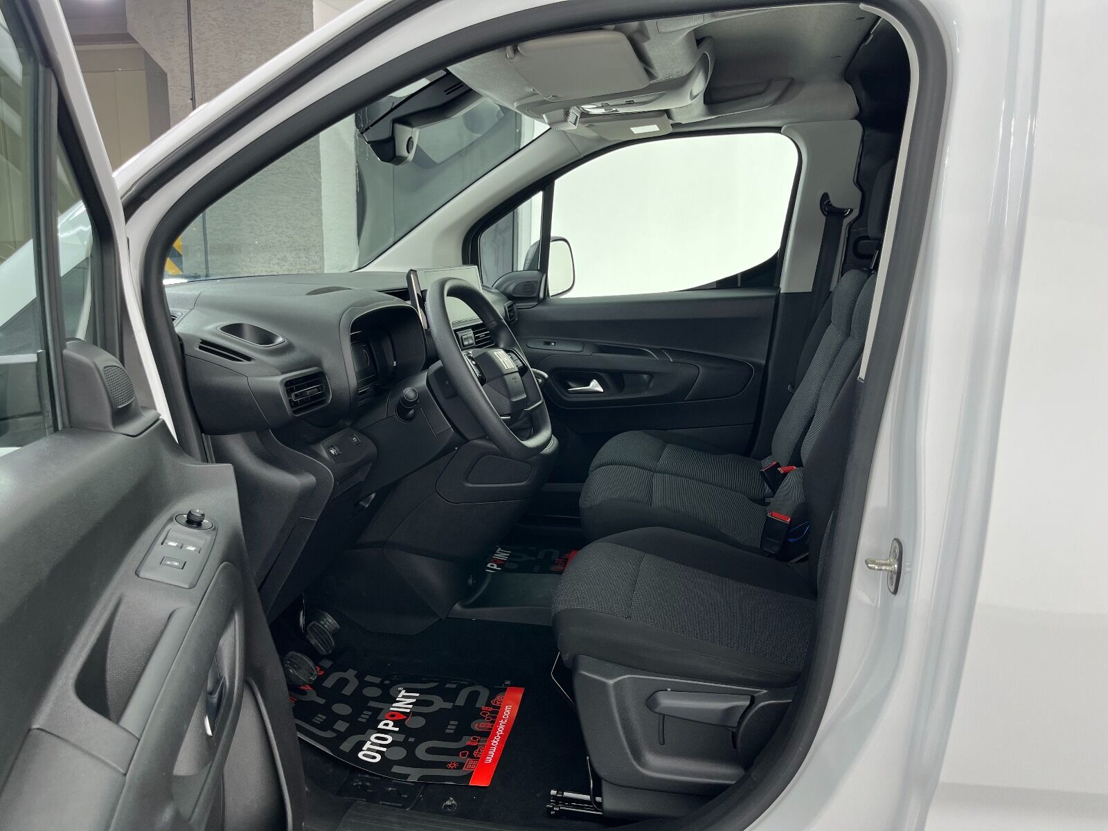 Fiat Doblo Cargo 1.5 BlueHDİ Maxi - 2025 - Detay