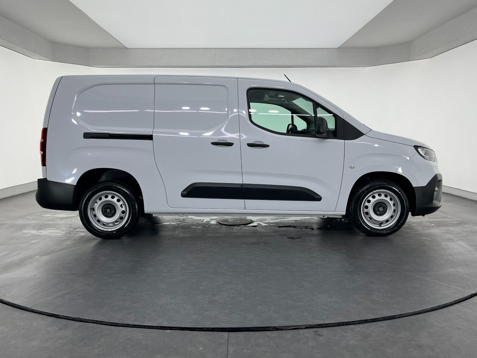 Fiat Doblo Cargo 1.5 BlueHDİ Maxi - 2025 - Detay