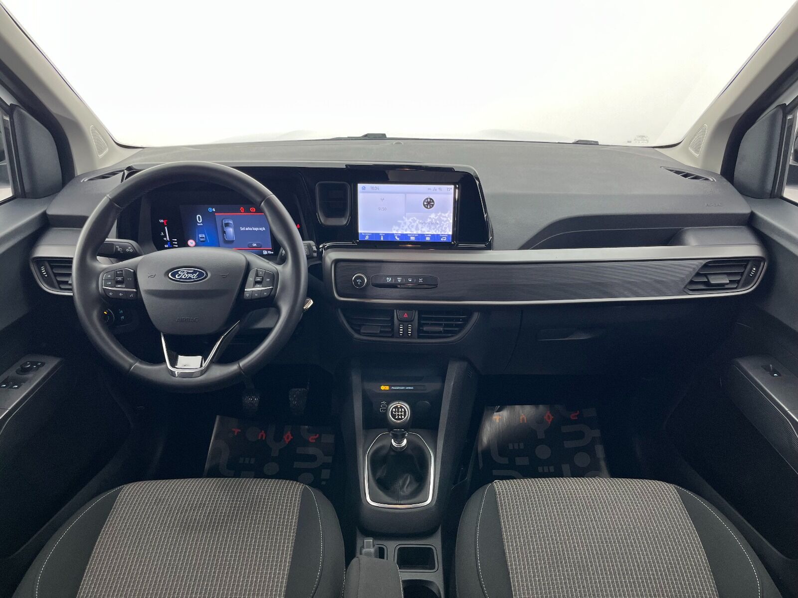 Ford Tourneo Courier Kombi 1.5 EcoBlue Deluxe - 2025 - Detay