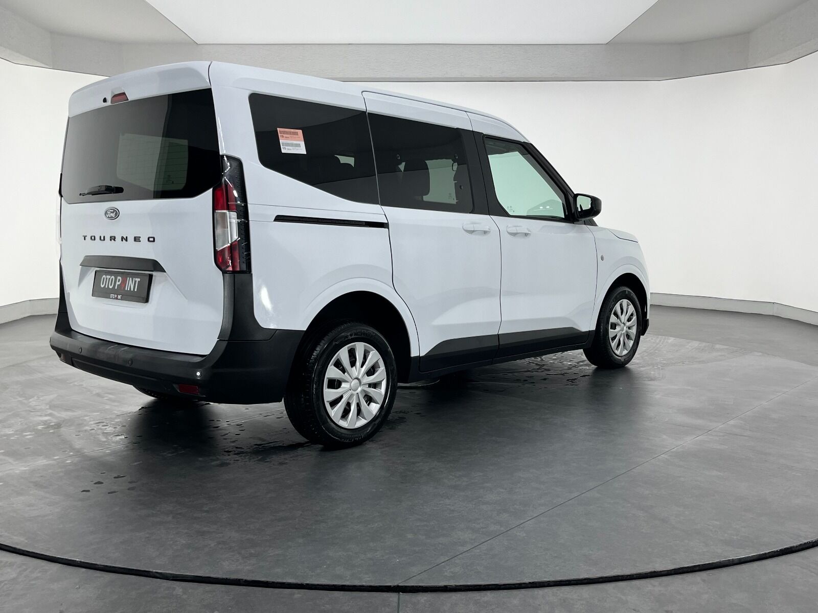 Ford Tourneo Courier Kombi 1.5 EcoBlue Deluxe - 2025 - Detay