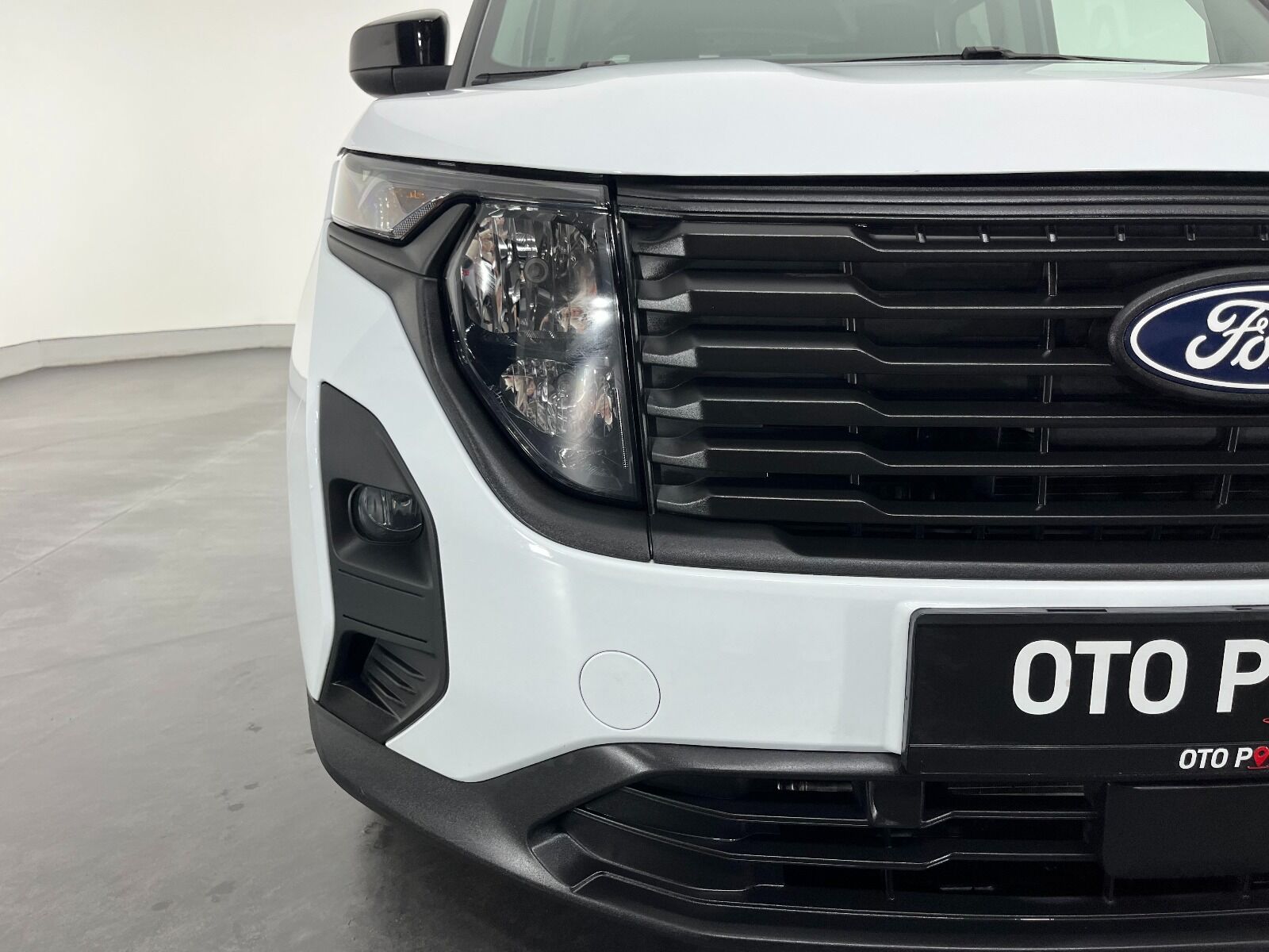 Ford Tourneo Courier Kombi 1.5 EcoBlue Deluxe - 2025 - Detay