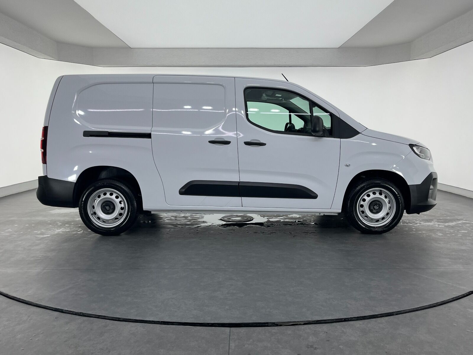 Fiat Doblo Cargo 1.5 BlueHDİ Maxi - 2025 - Detay