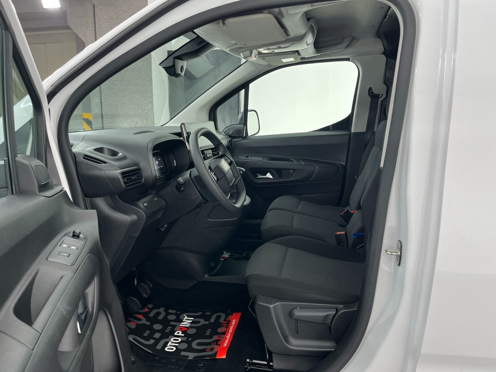 Fiat Doblo Cargo 1.5 BlueHDİ Maxi - 2025 - Detay