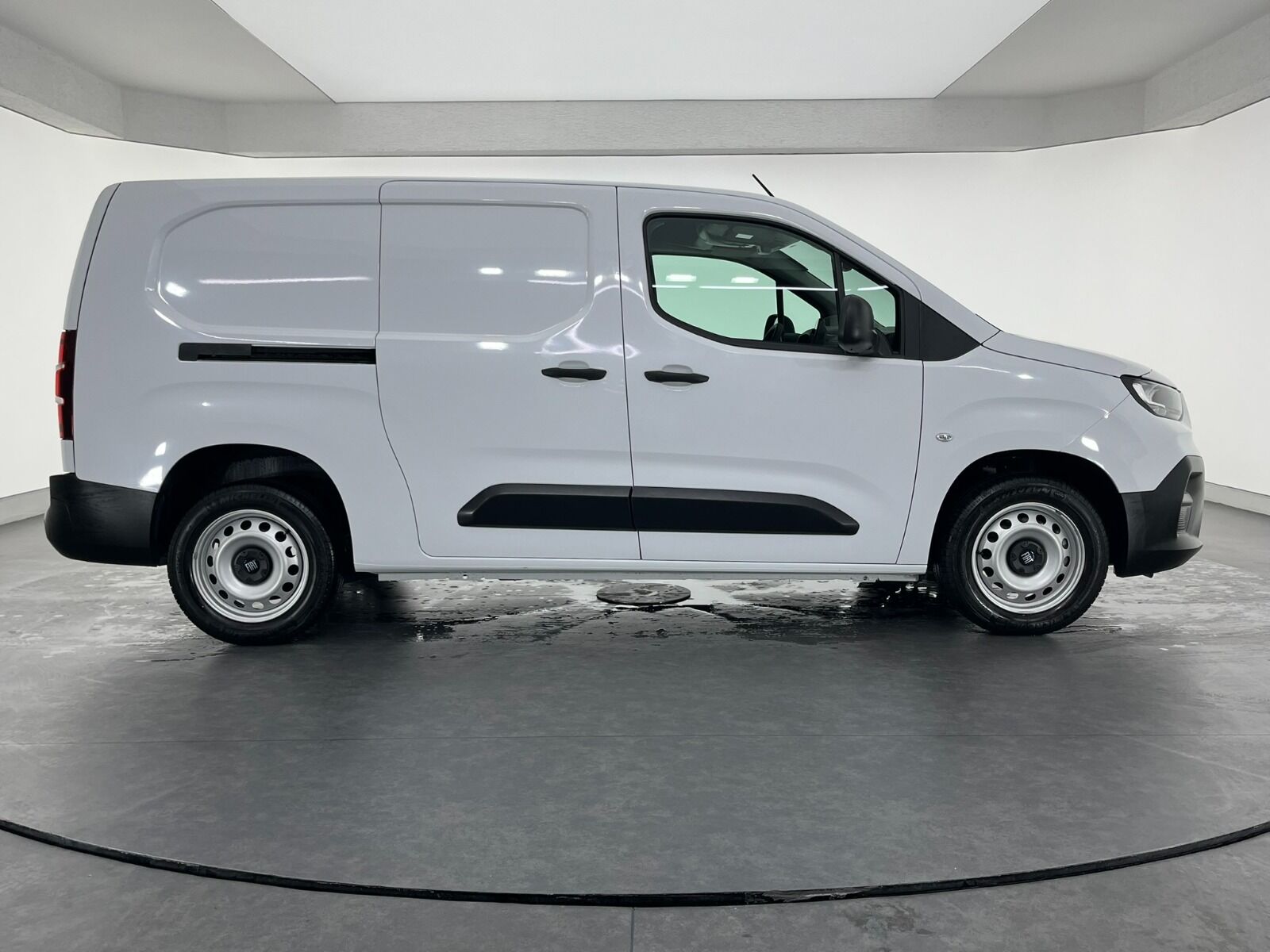 Fiat Doblo Cargo 1.5 BlueHDİ Maxi - 2025 - Detay
