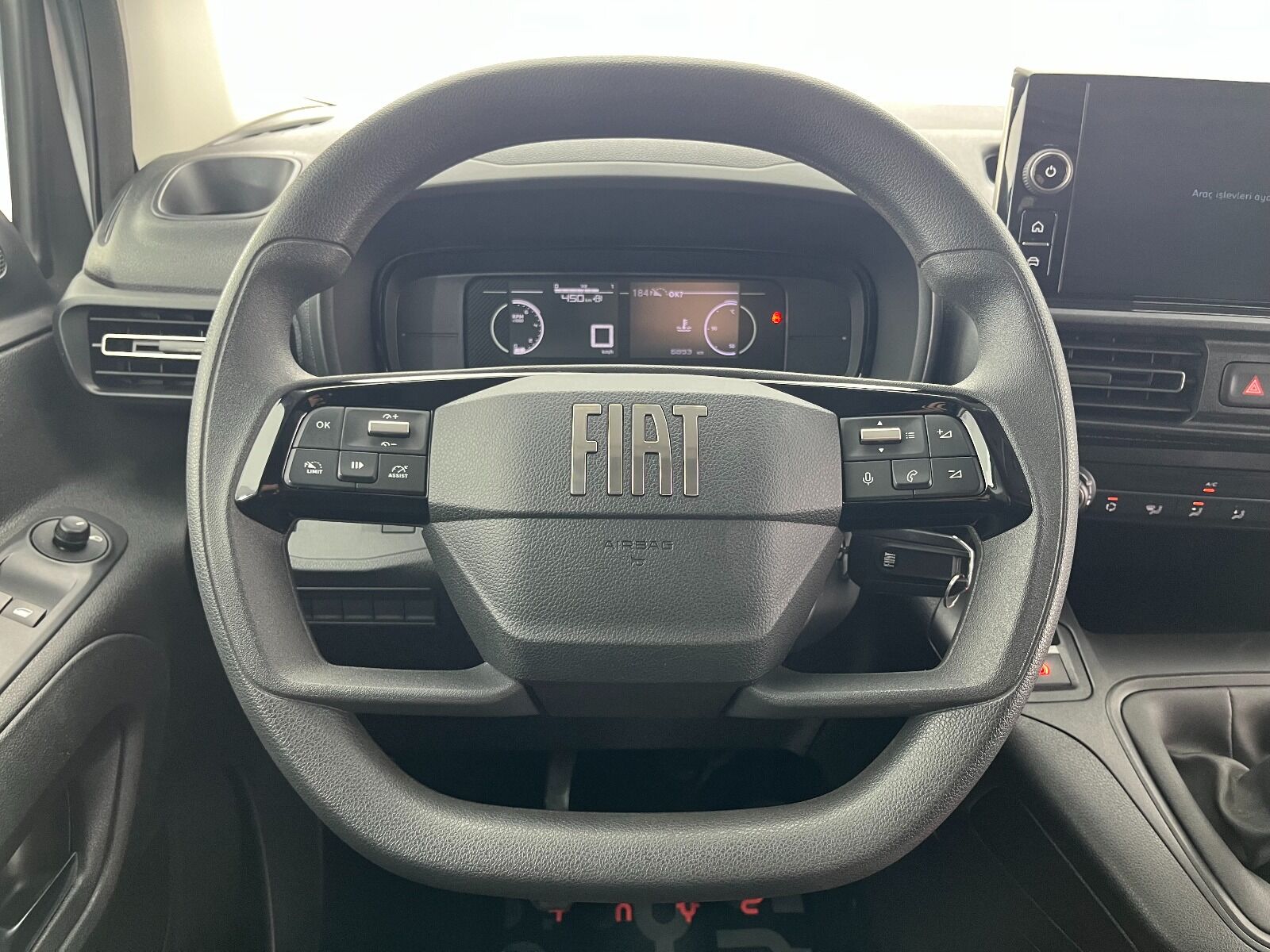 Fiat Doblo Cargo 1.5 BlueHDİ Maxi - 2025 - Detay