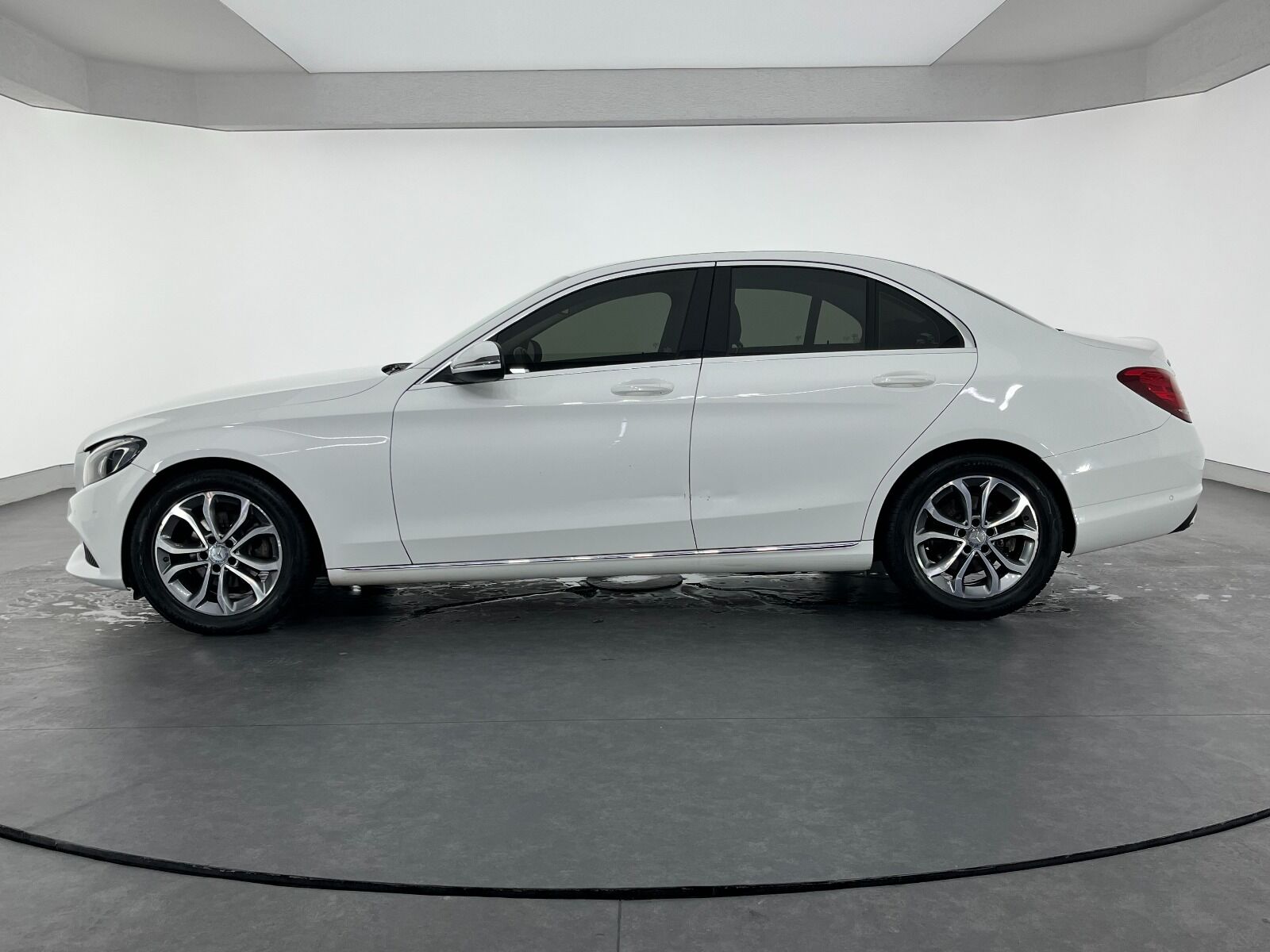 Mercedes-Benz C Serisi C 180 Avantgarde 7G-Tronic - 2015 - Detay