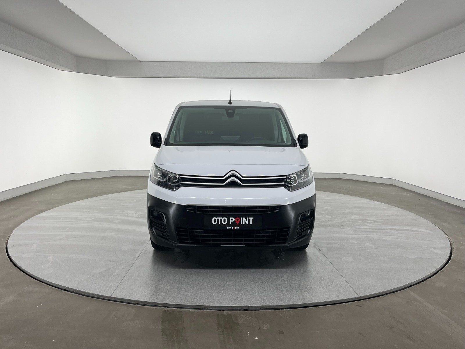 Citroen Berlingo Van 1.5 BlueHDI EAT8 - 2023