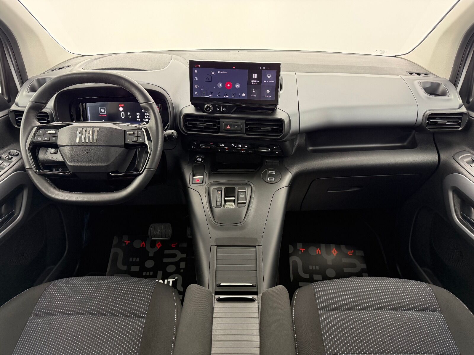 Fiat Doblo Combi 1.5 BlueHDİ Premio Plus - 2025 - Detay