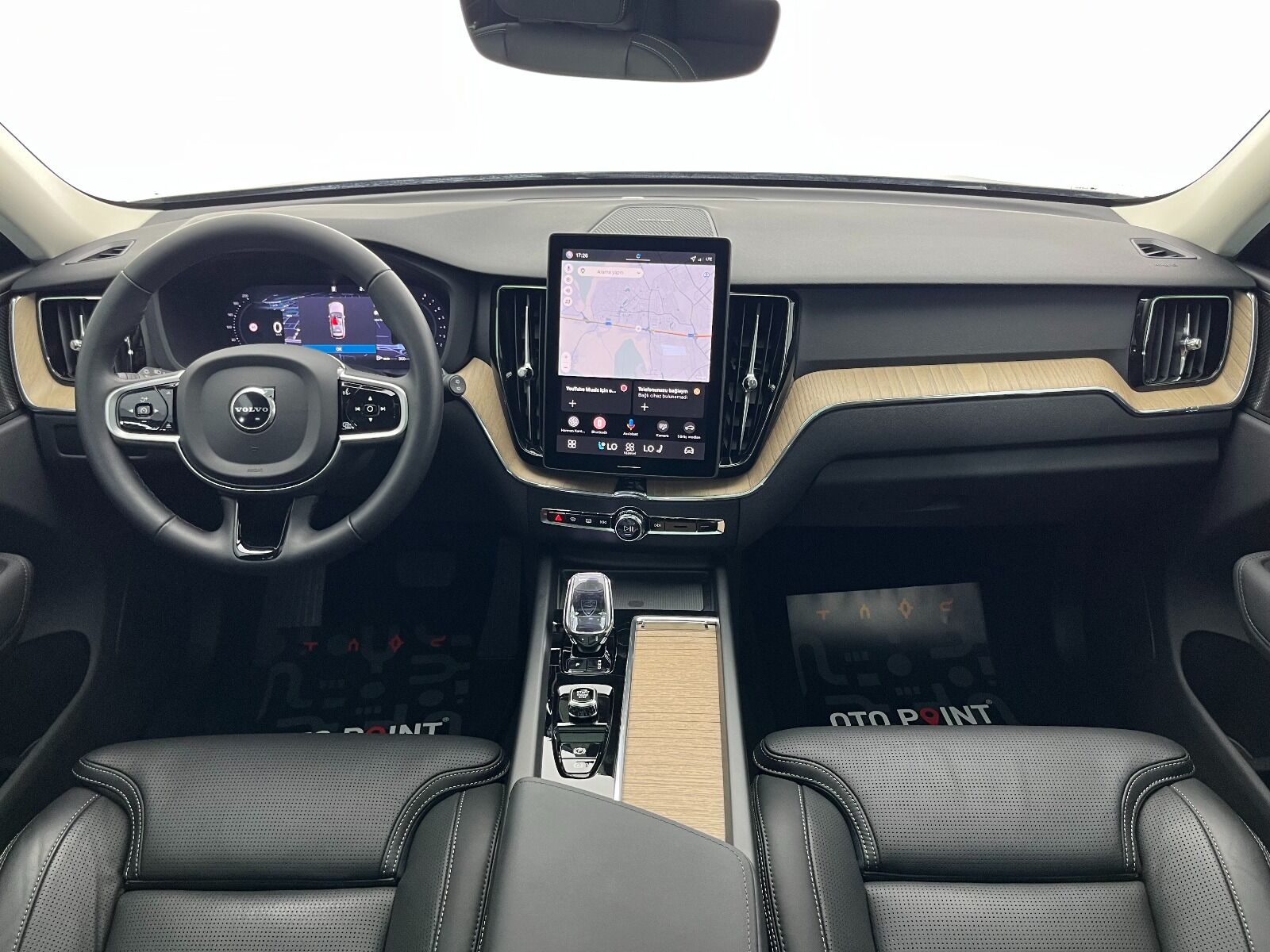 Volvo XC60 2.0 B5 Mild Hybrid Plus Dark AWD - 2025 - Detay