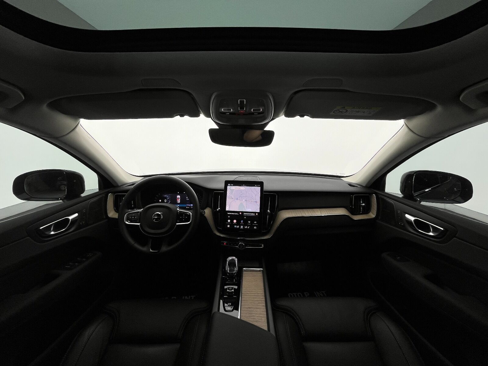 Volvo XC60 2.0 B5 Mild Hybrid Plus Dark AWD - 2025 - Detay