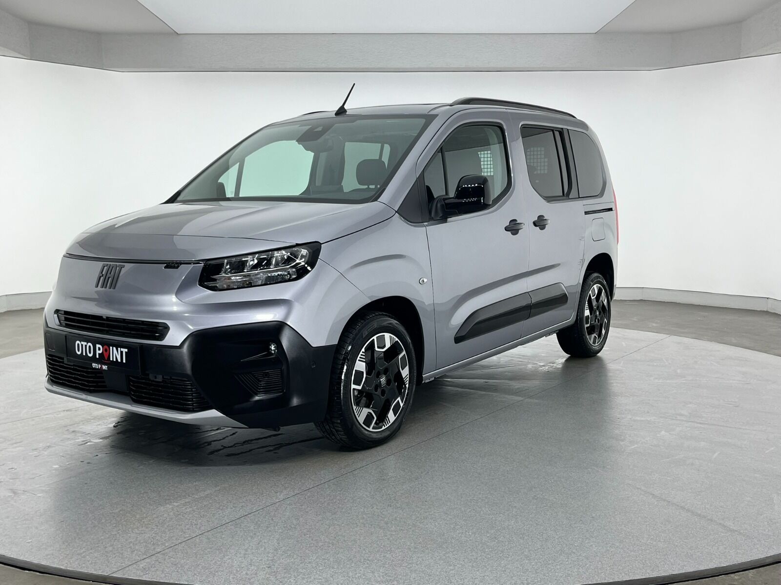 Fiat Doblo Combi 1.5 BlueHDI Premio Plus Otomatik - 2025 - Detay