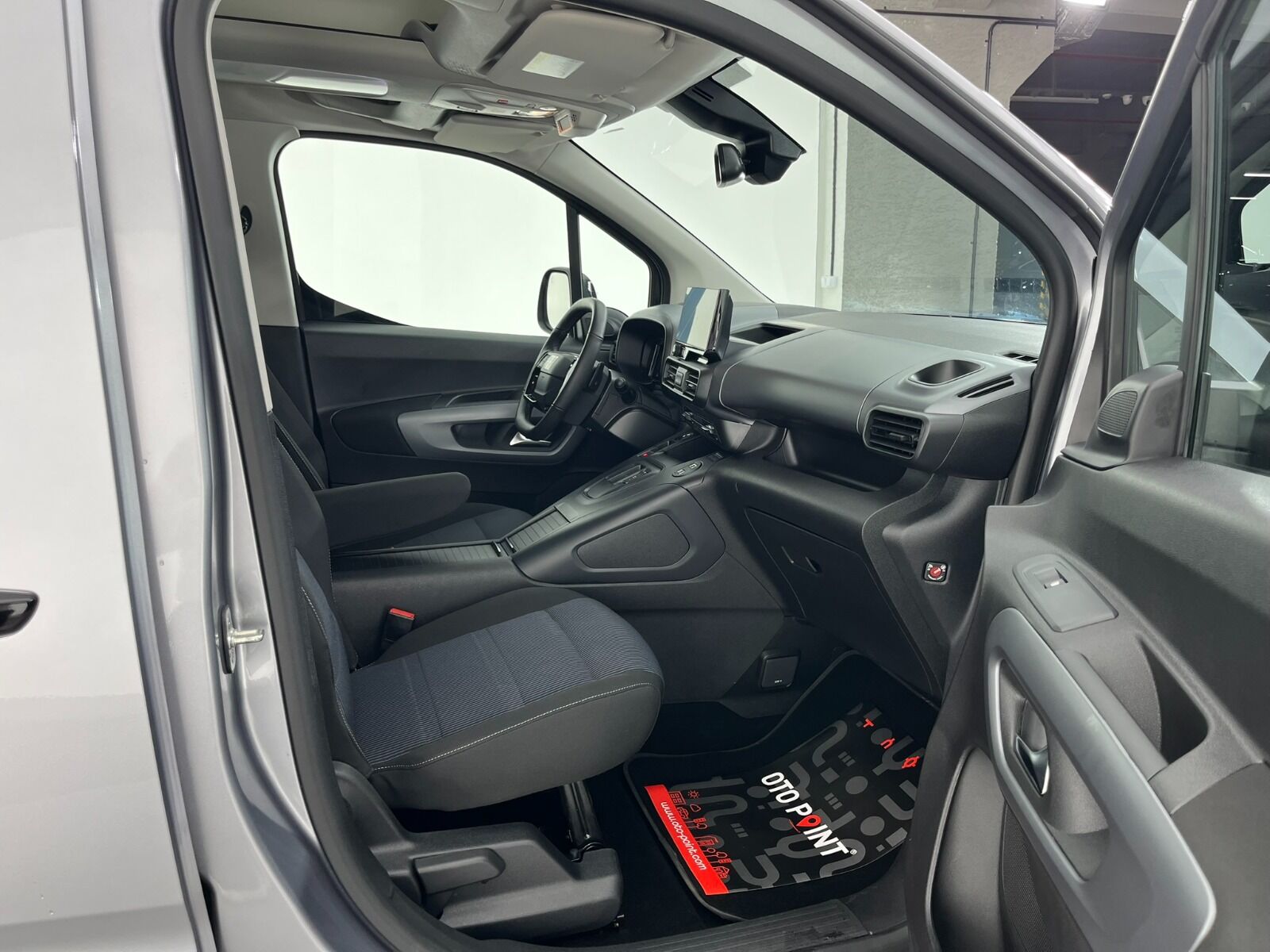 Fiat Doblo Combi 1.5 BlueHDI Premio Plus Otomatik - 2025 - Detay