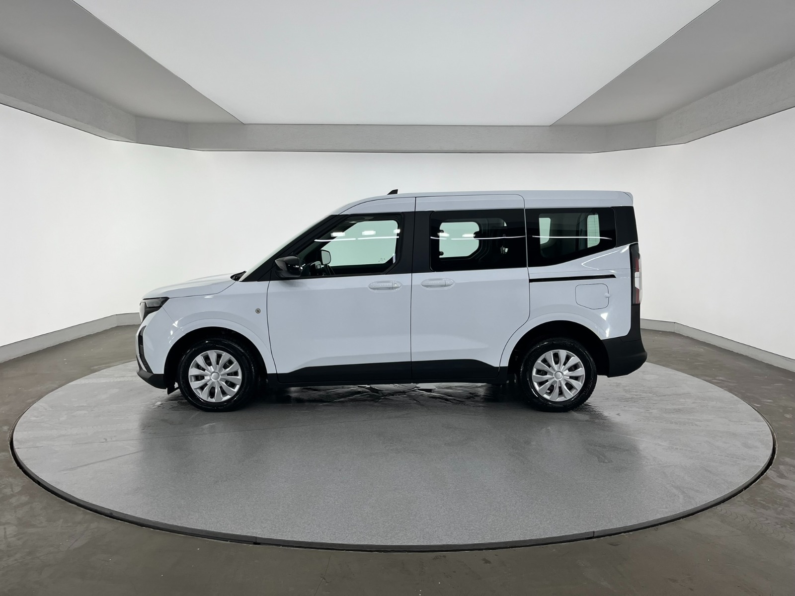 Ford Tourneo Courier Kombi 1.5 EcoBlue Deluxe - 2024 - Detay