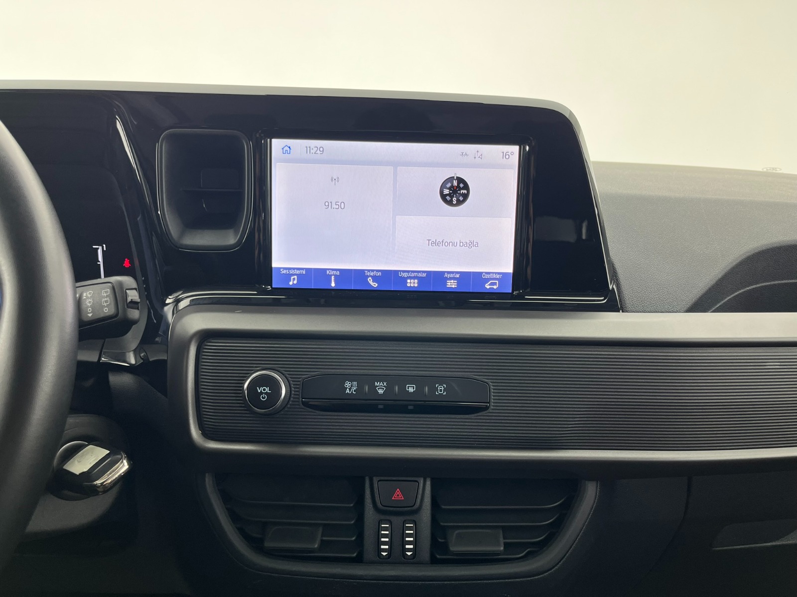 Ford Tourneo Courier Kombi 1.5 EcoBlue Deluxe - 2024 - Detay