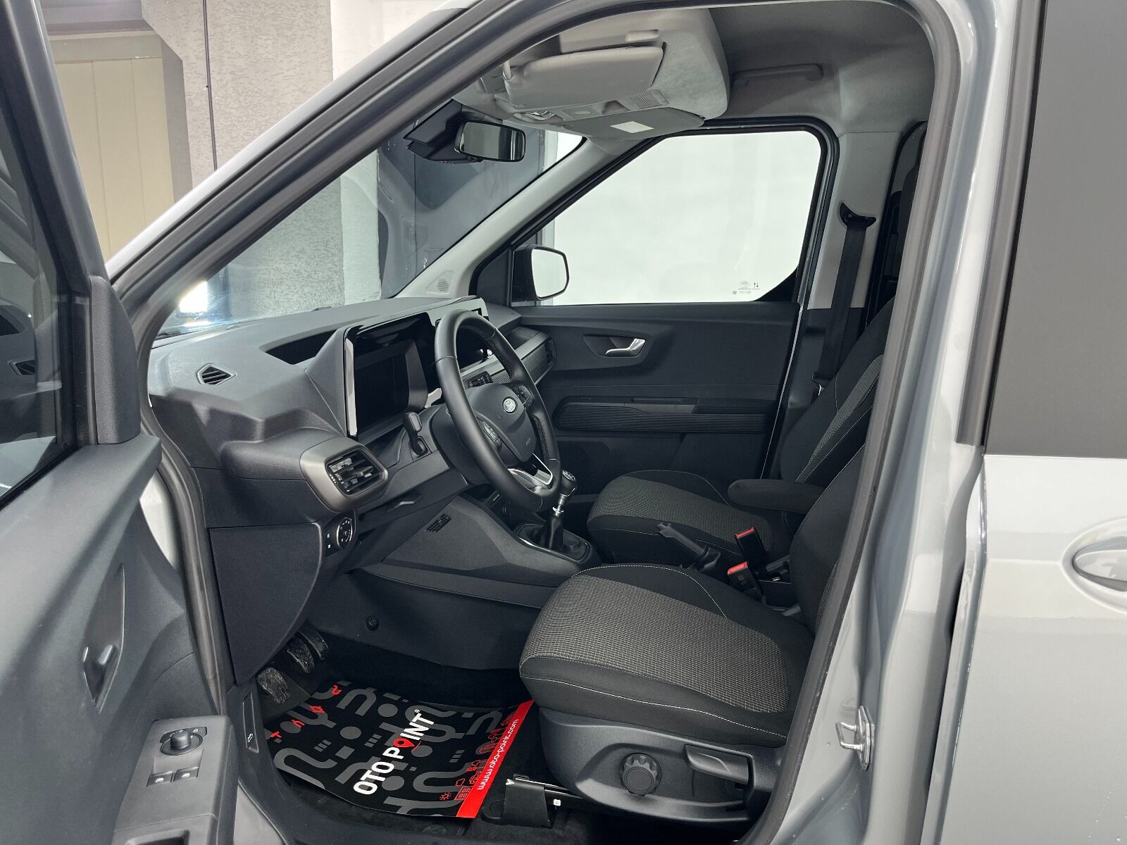 Ford Tourneo Courier Kombi 1.5 EcoBlue Deluxe - 2024 - Detay