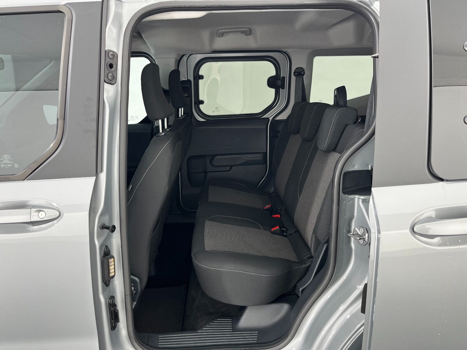 Ford Tourneo Courier Kombi 1.5 EcoBlue Deluxe - 2024 - Detay