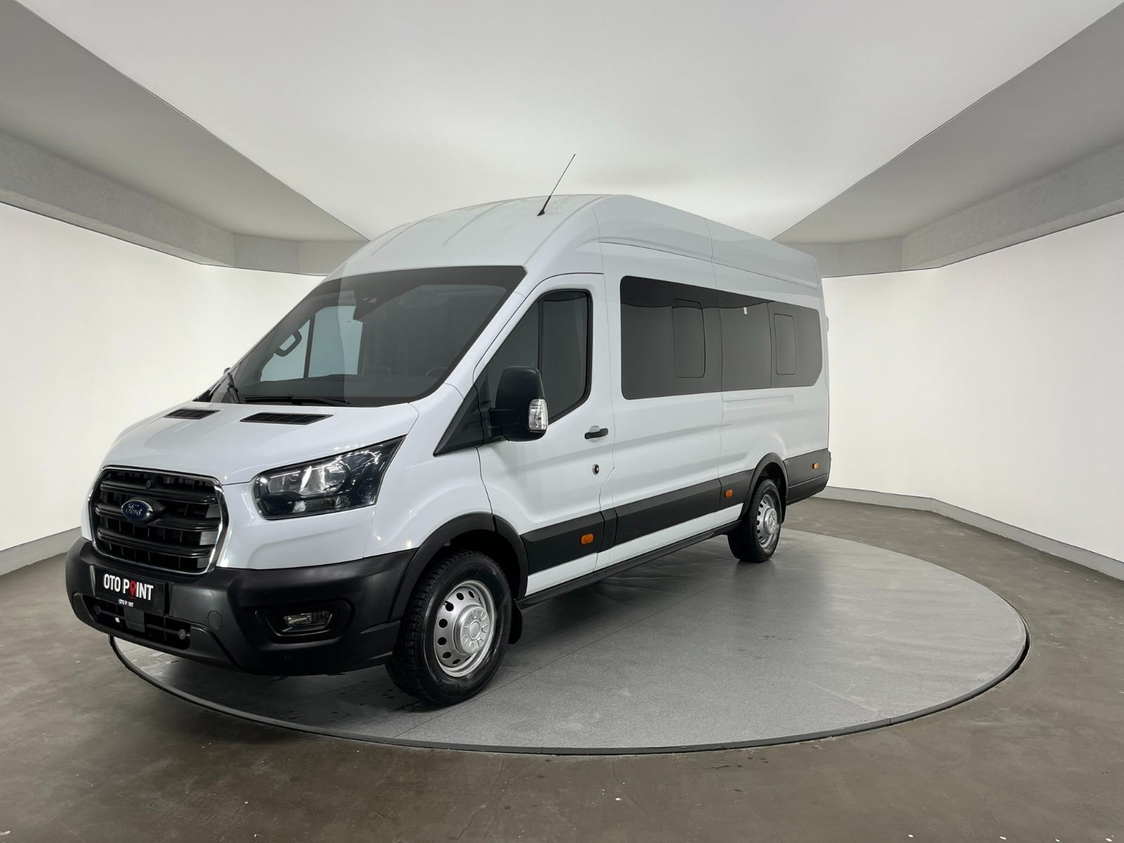 Ford Transit Transit 16+1 - 2019 - Detay