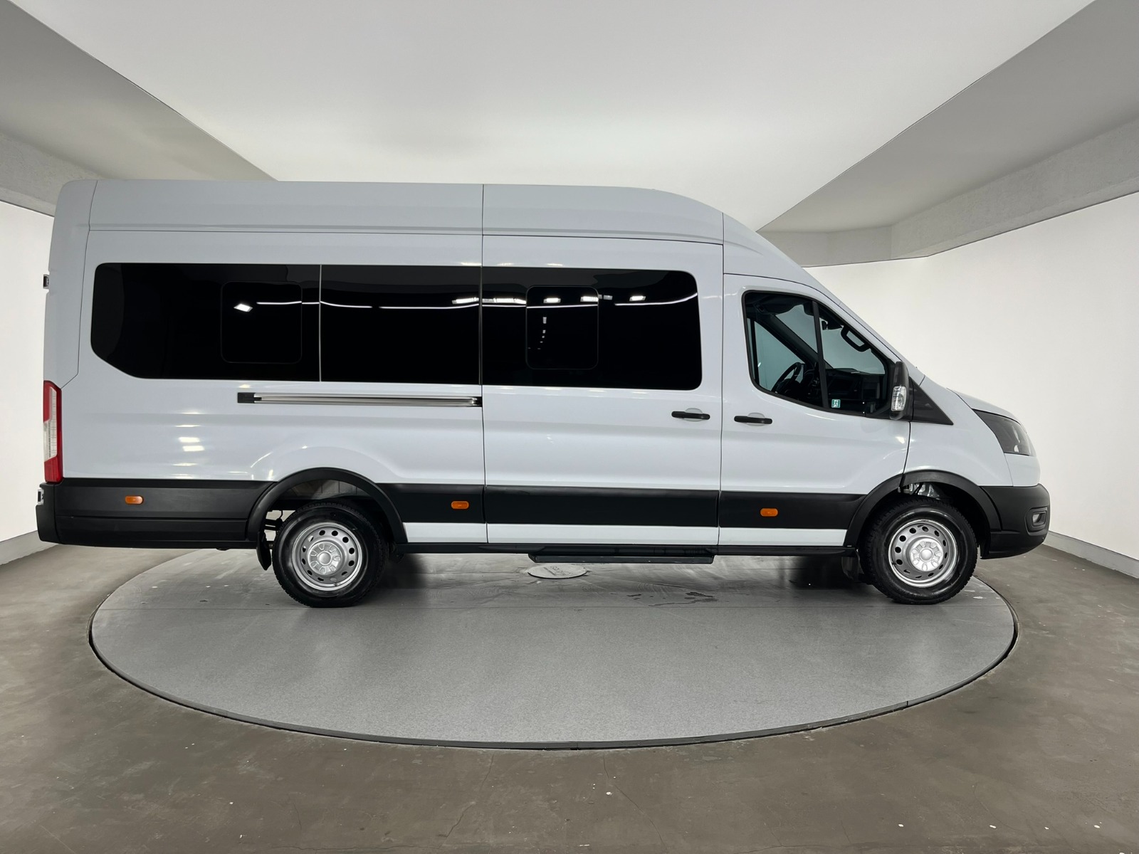 Ford Transit Transit 16+1 - 2019 - Detay