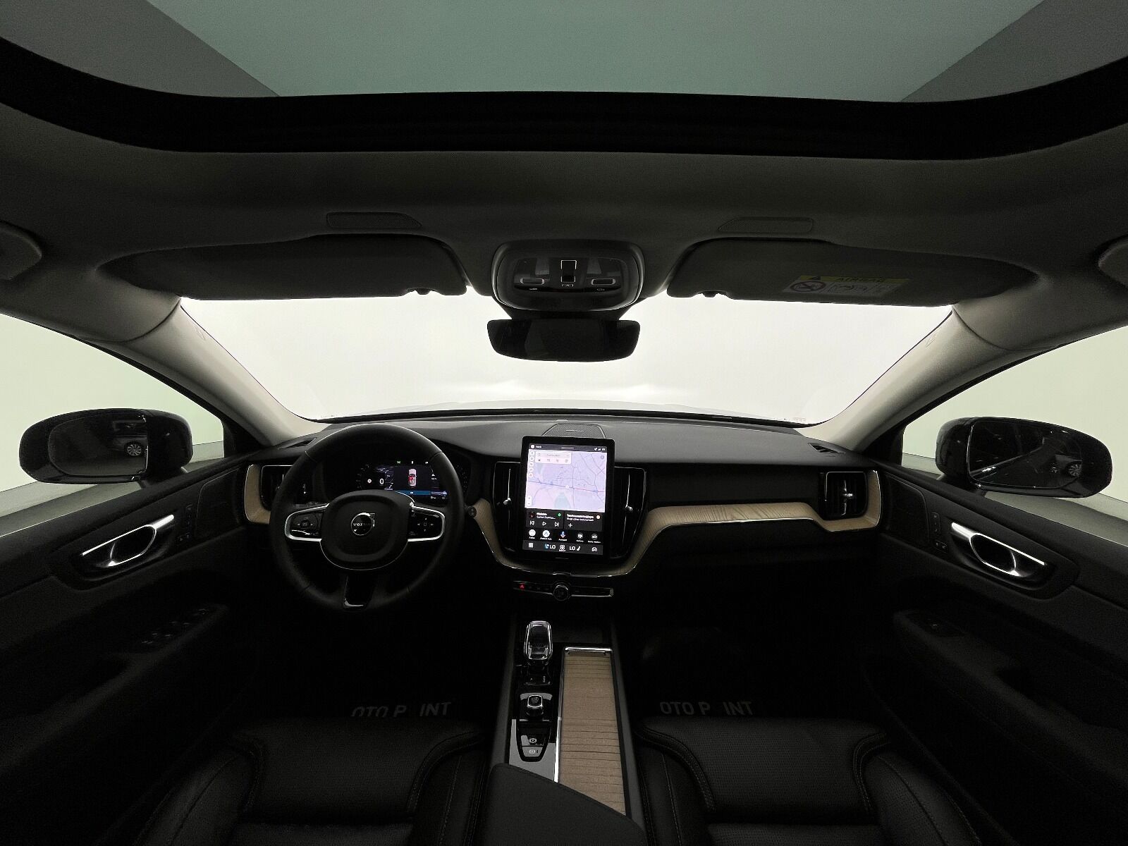 Volvo XC60 2.0 B5 Mild Hybrid Plus Dark AWD - 2025 - Detay