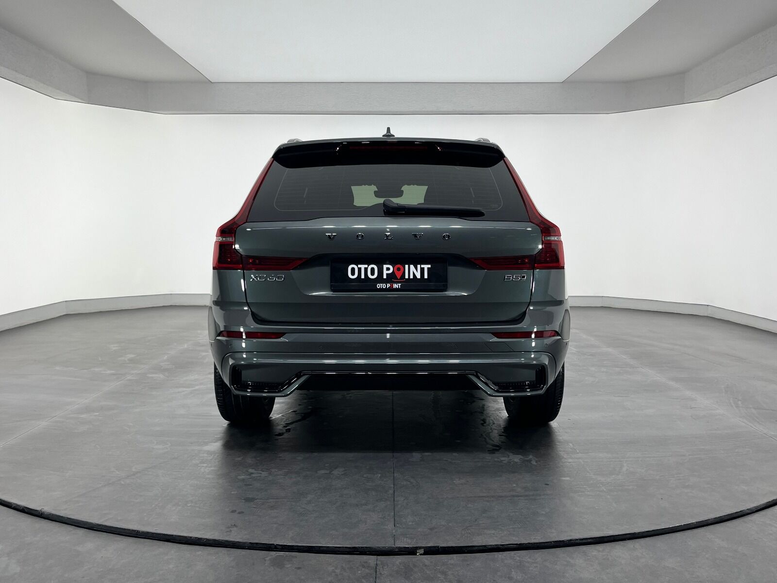 Volvo XC60 2.0 B5 Mild Hybrid Plus Dark AWD - 2025 - Detay