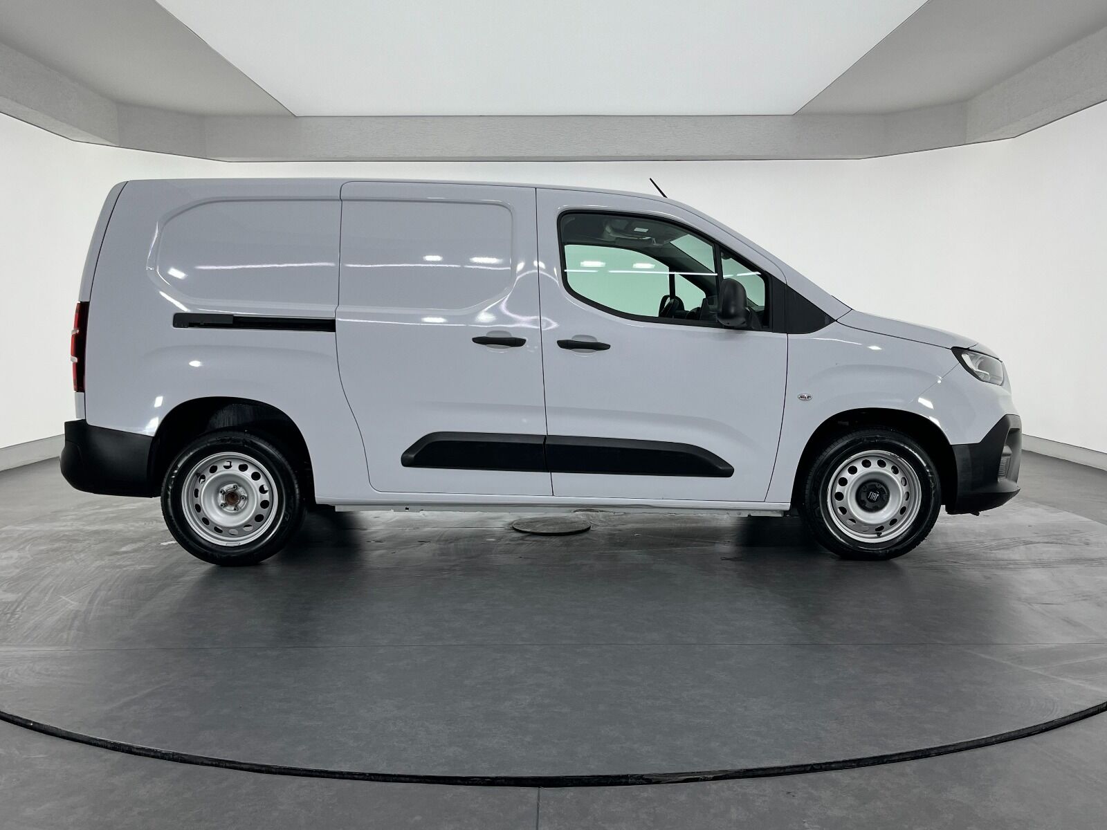 Fiat Doblo Cargo 1.5 BlueHDİ Maxi - 2025 - Detay