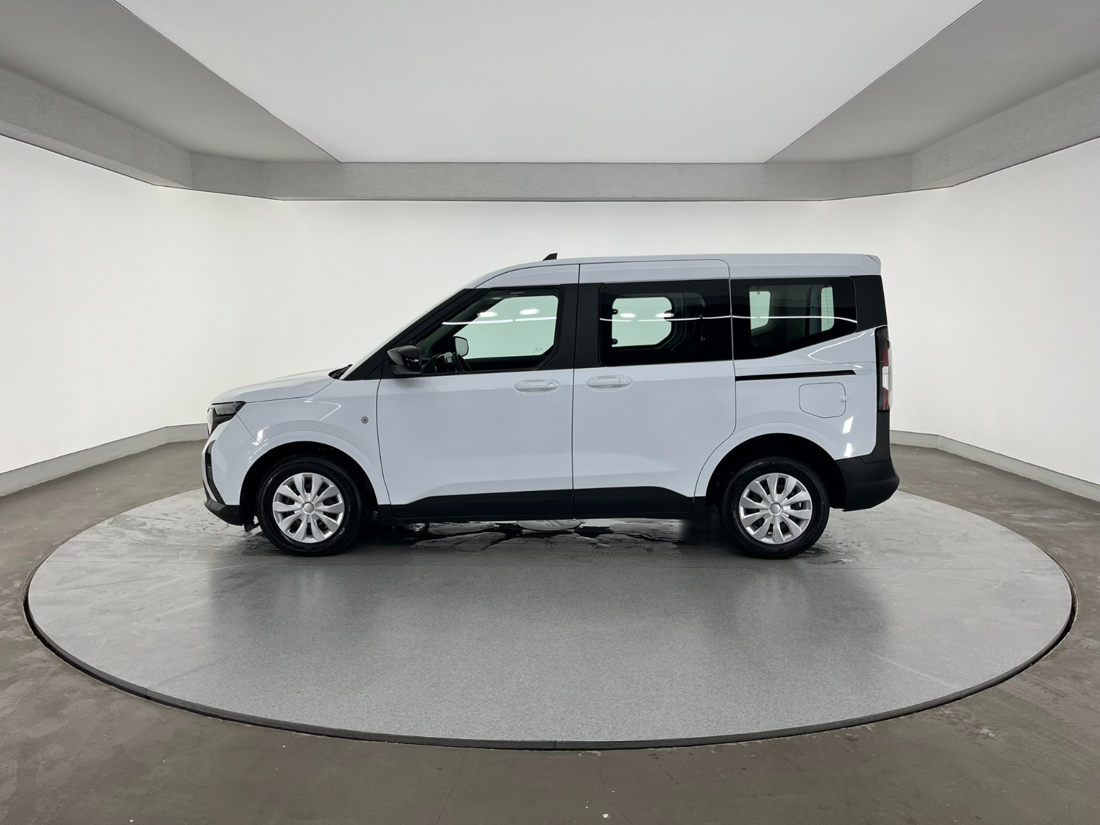 Ford Tourneo Courier Kombi 1.5 EcoBlue Deluxe - 2024 - Detay
