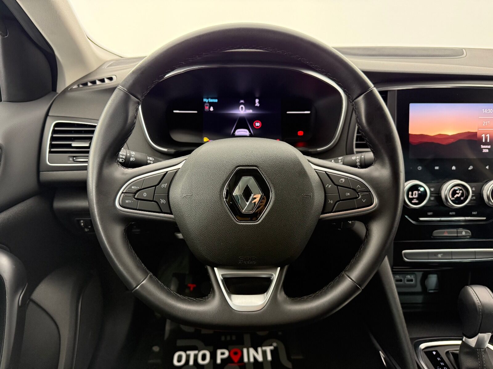 Renault Megane Sedan 1.5 BluedCi Icon EDC - 2024 - Detay