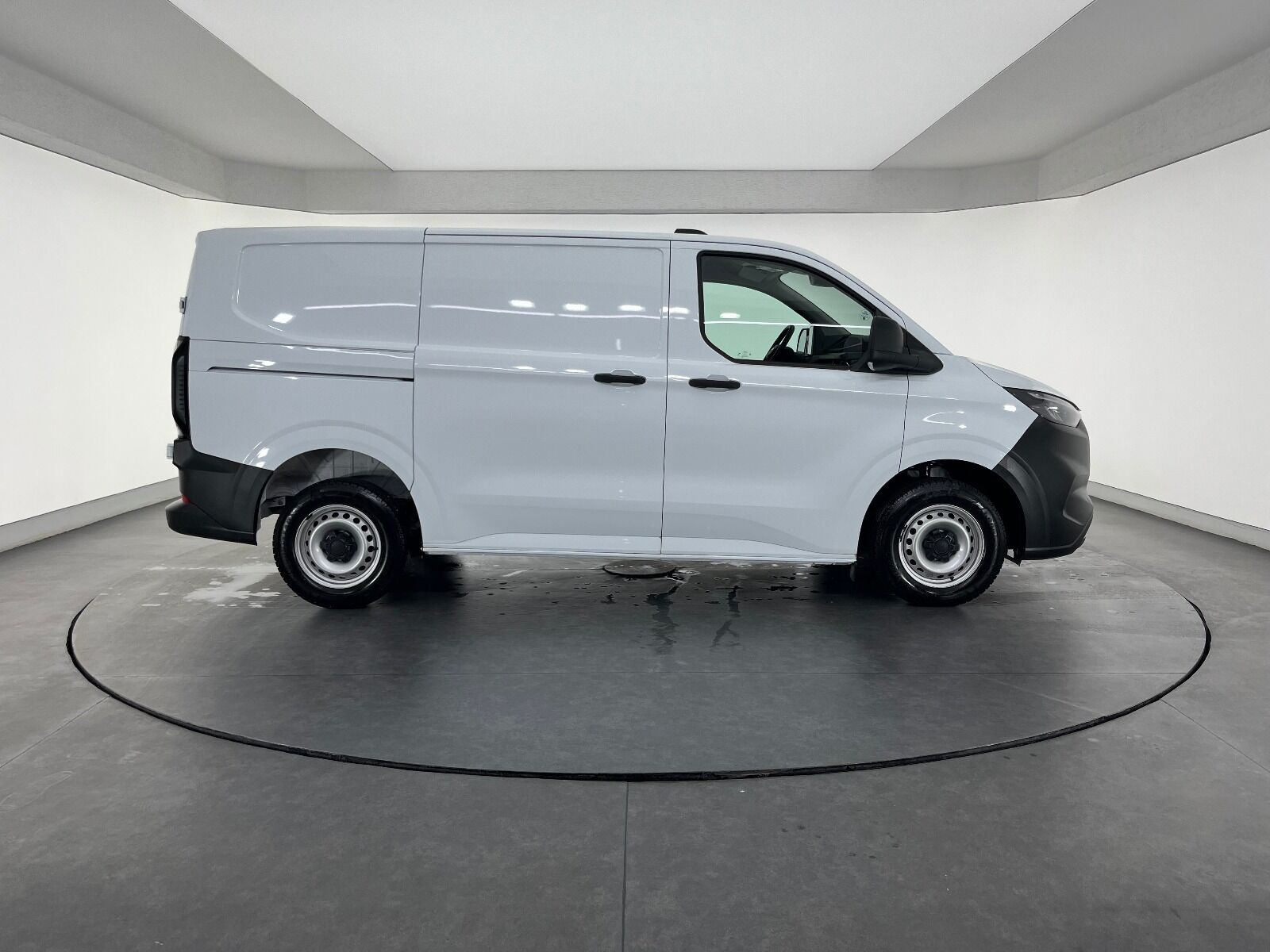 Ford Transit Custom 2.0 EcoBlue TDCi UPG 320 S Trend - 2023 - Detay