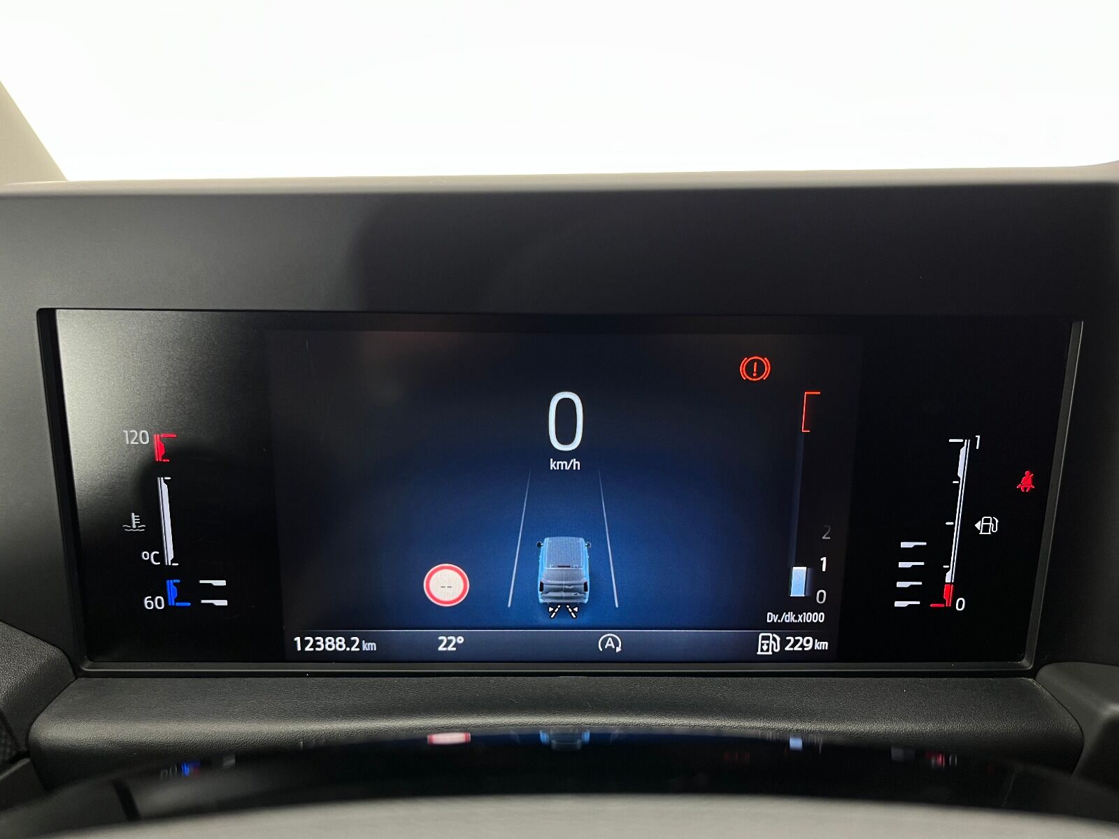 Ford Transit Custom 2.0 EcoBlue TDCi UPG 320 S Trend - 2023 - Detay