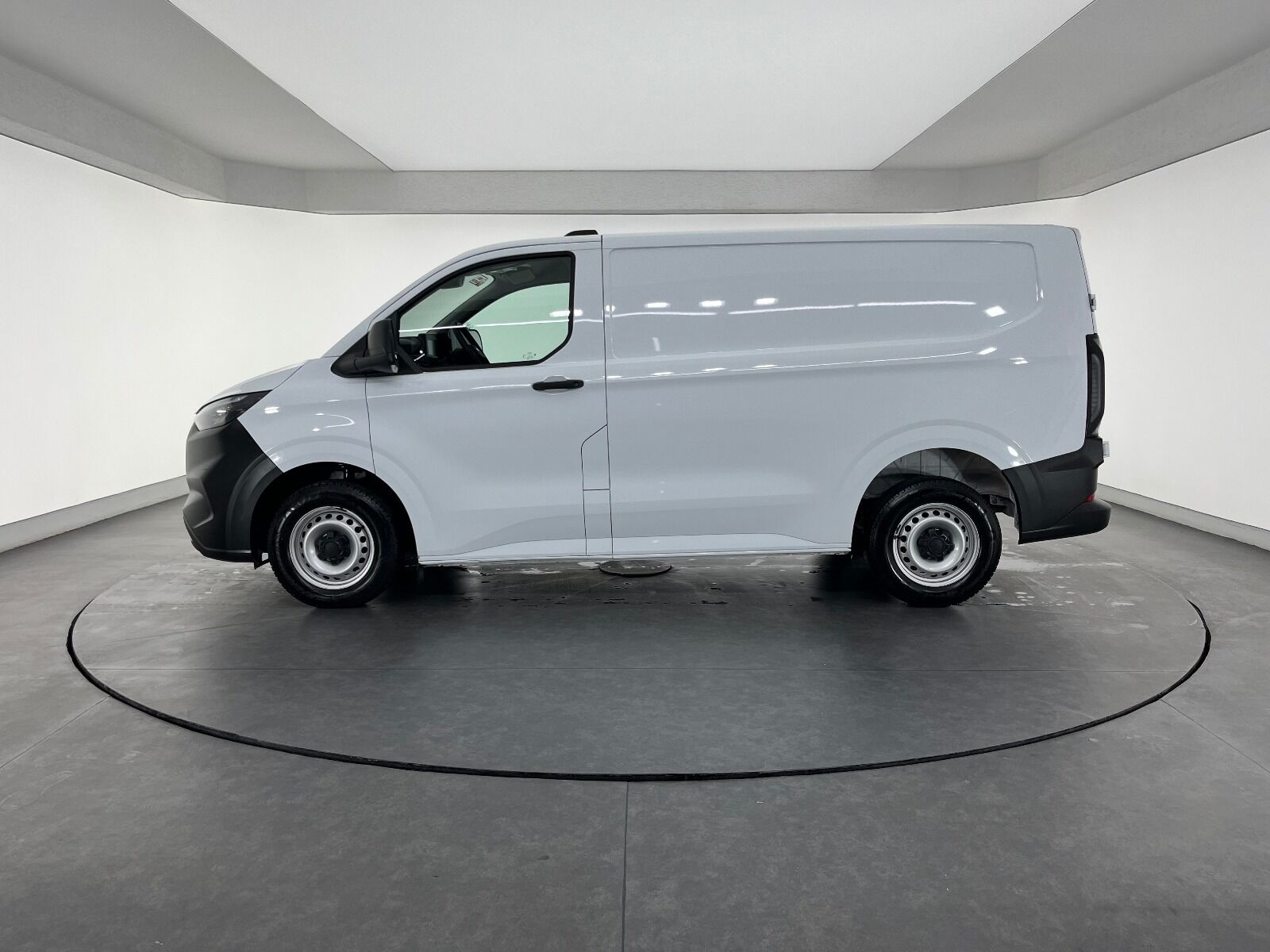 Ford Transit Custom 2.0 EcoBlue TDCi UPG 320 S Trend - 2023 - Detay
