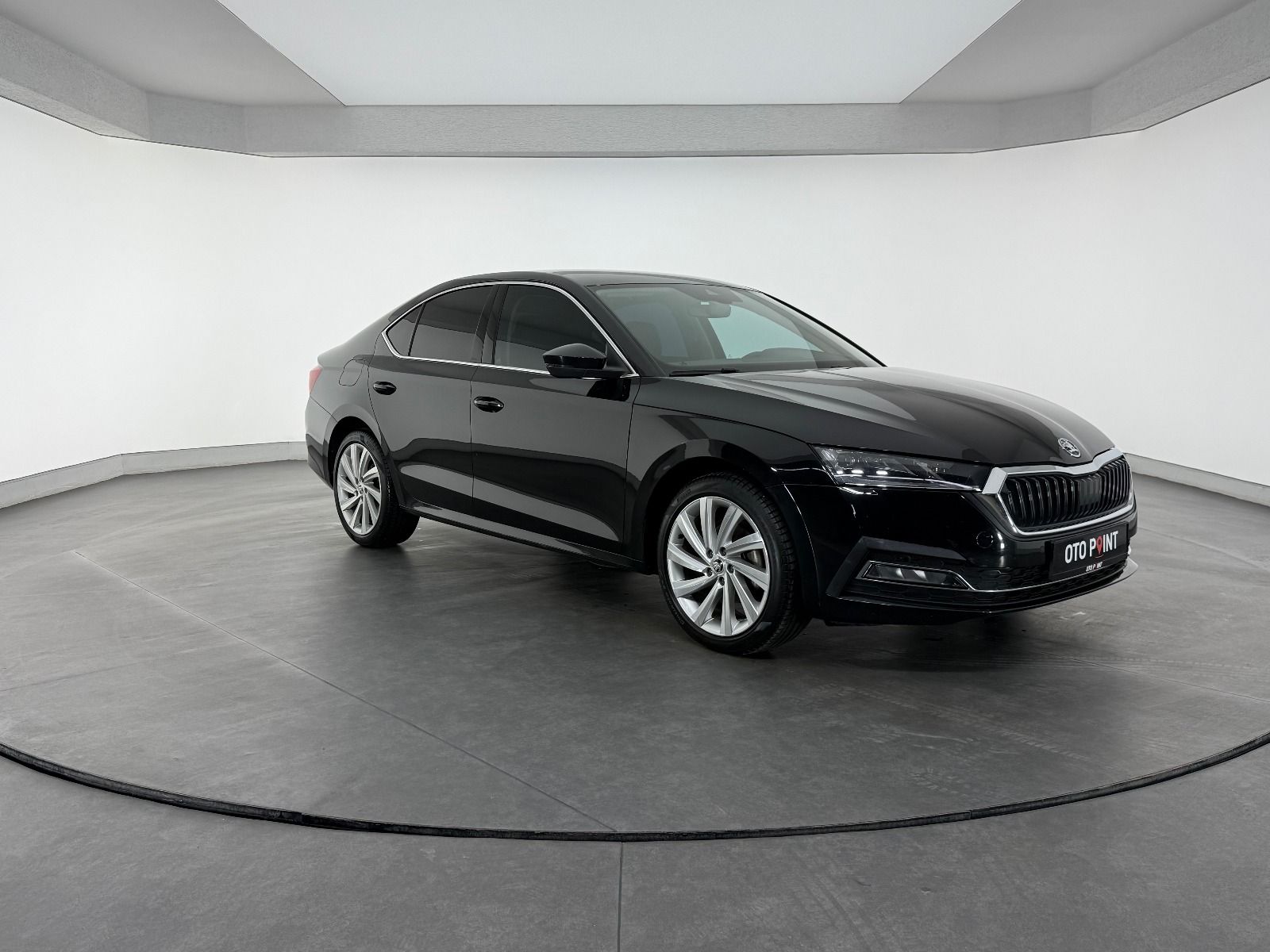 Skoda Octavia 1.5 TSI e-Tec Prestige DSG - 2024 - Detay