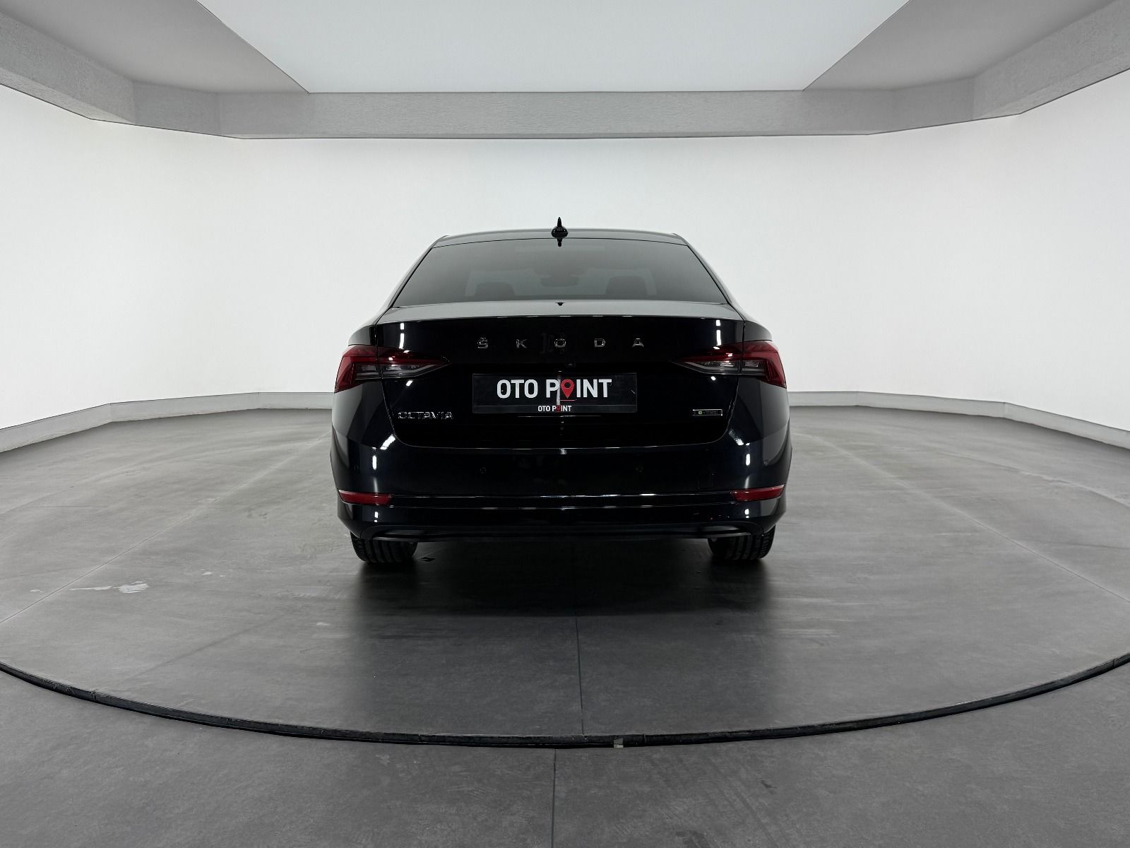 Skoda Octavia 1.5 TSI e-Tec Prestige DSG - 2024 - Detay