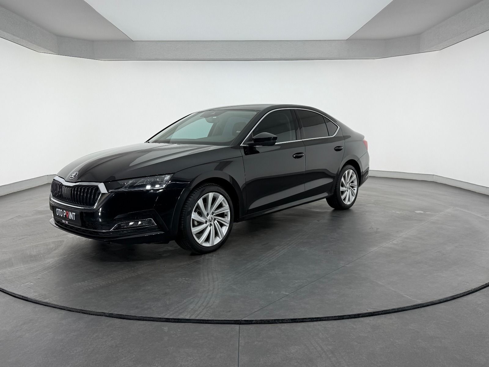 Skoda Octavia 1.5 TSI e-Tec Prestige DSG - 2024 - Detay