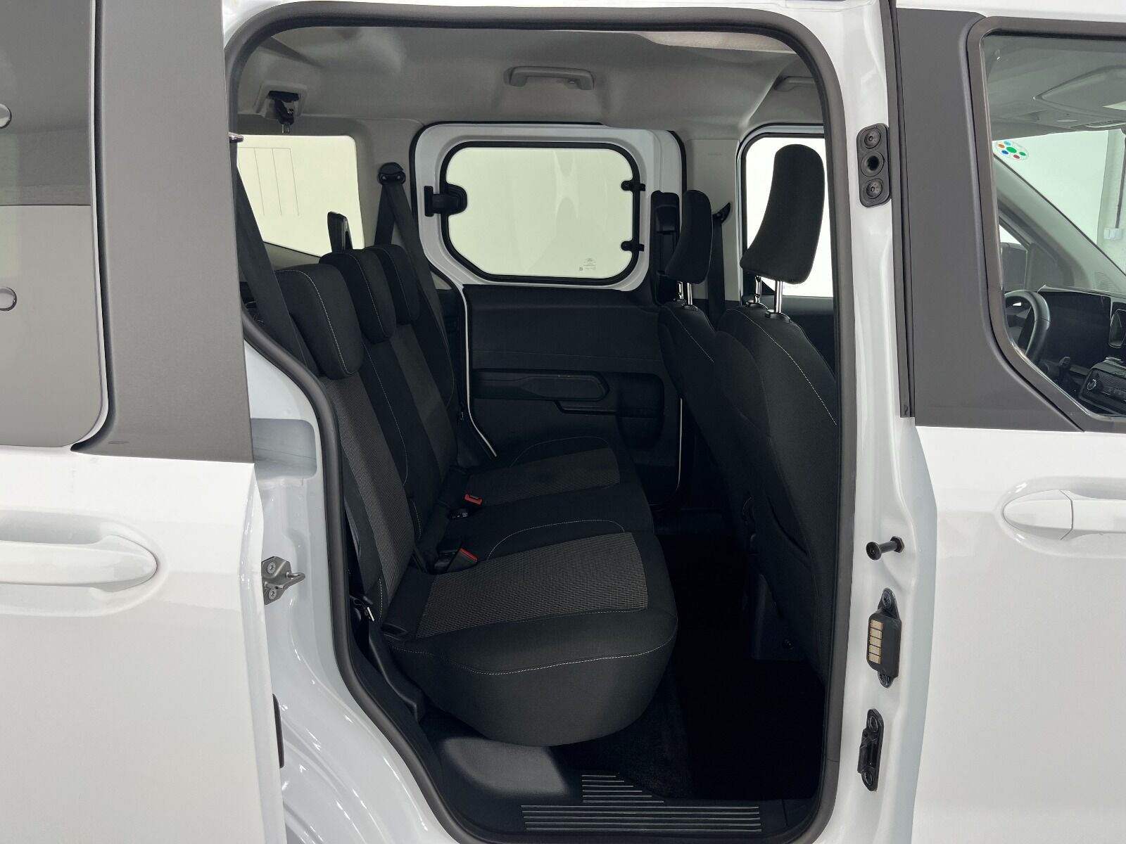 Ford Tourneo Courier Kombi 1.5 EcoBlue Deluxe - 2024 - Detay