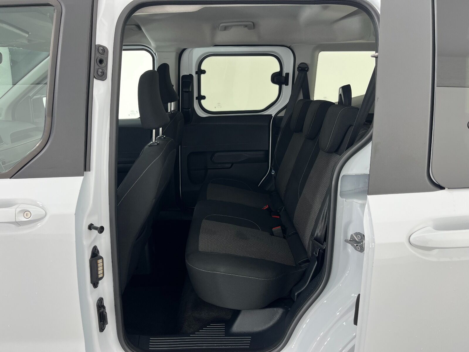 Ford Tourneo Courier Kombi 1.5 EcoBlue Deluxe - 2024 - Detay