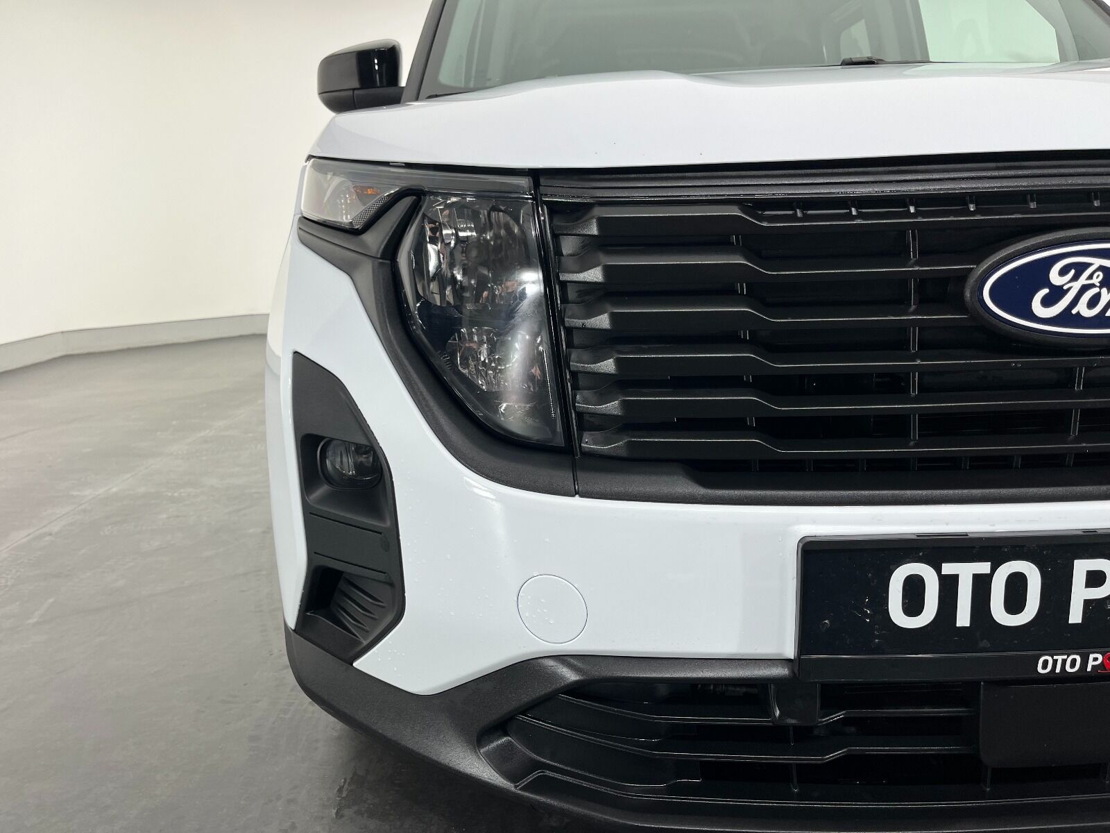 Ford Tourneo Courier Kombi 1.5 EcoBlue Deluxe - 2024 - Detay