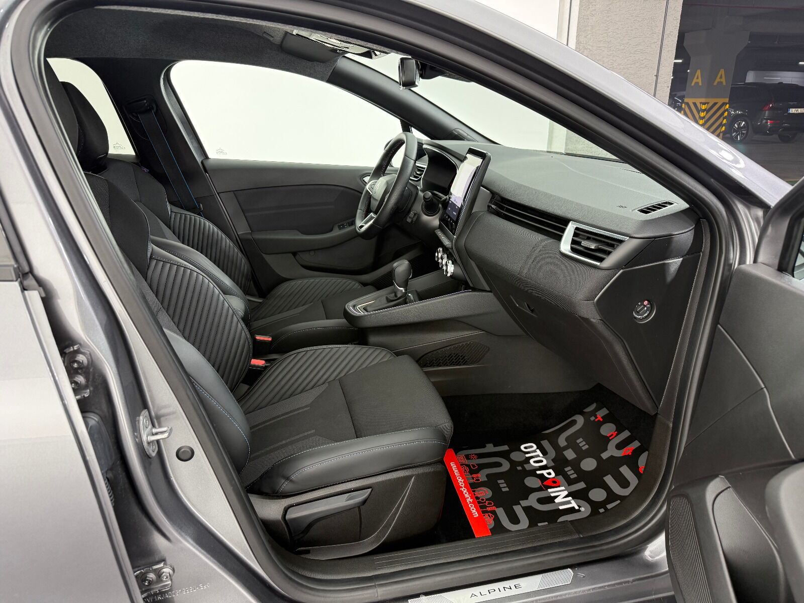 Renault Clio 1.0 TCE Techno Esprit Alpine X-Tronic - 2025 - Detay