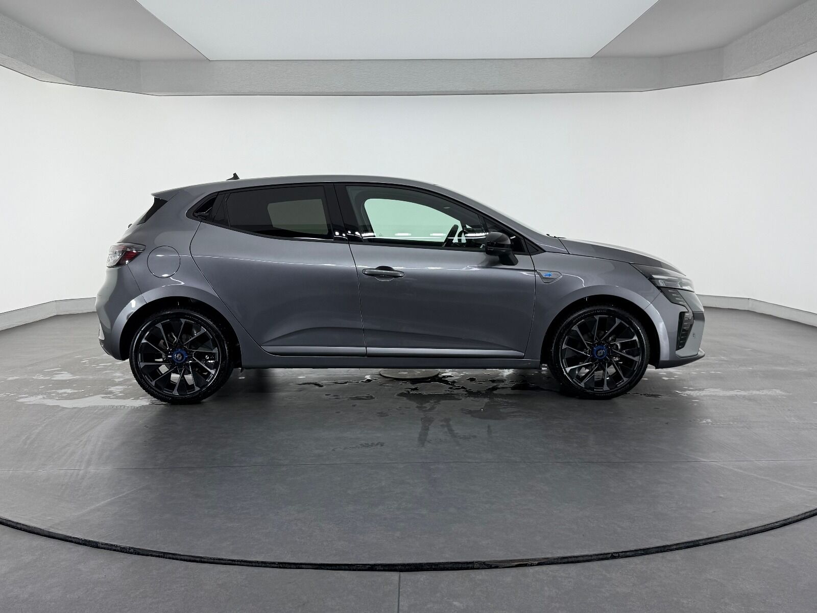 Renault Clio 1.0 TCE Techno Esprit Alpine X-Tronic - 2025 - Detay