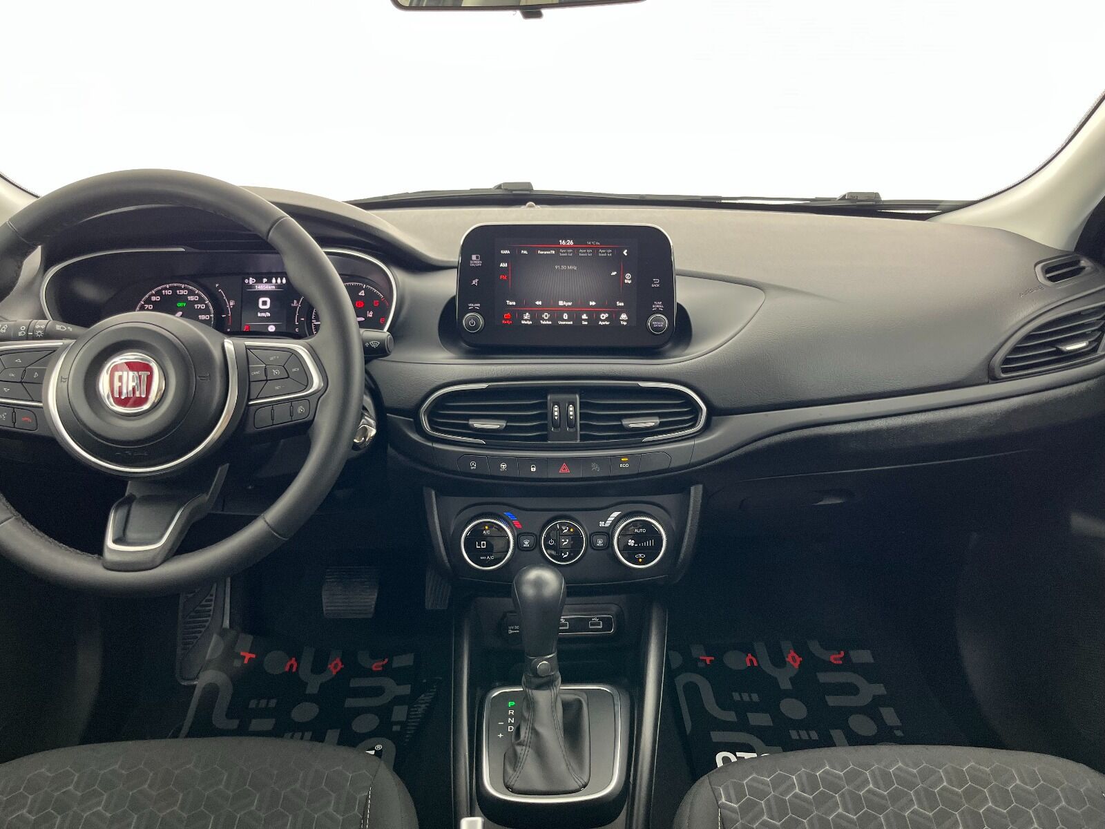 Fiat Egea Cross 1.6 MultiJet Urban GSR Traction+ DCT - 2024 - Detay