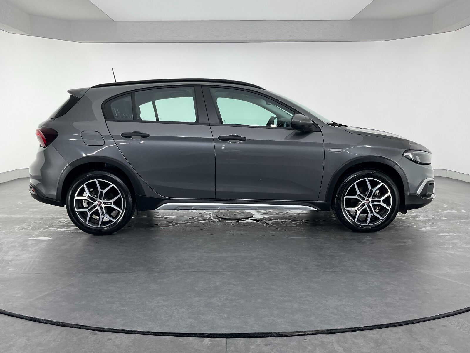 Fiat Egea Cross 1.6 MultiJet Urban GSR Traction+ DCT - 2024 - Detay