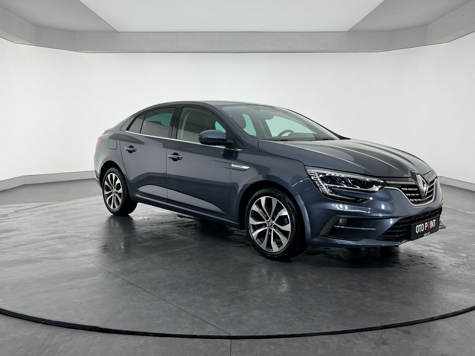 Renault Megane Sedan 1.5 Blue DCI Icon EDC - 2024 - Detay