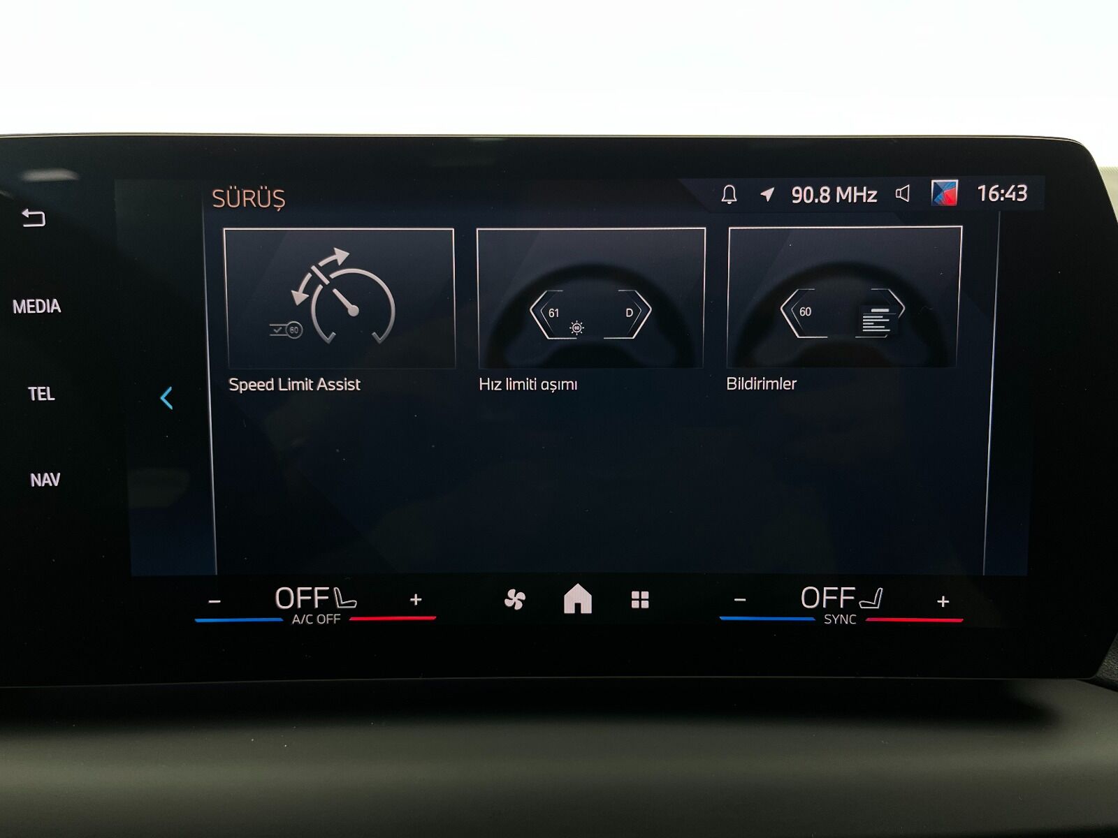 BMW 1 Serisi 120 Sport Line - 2025 - Detay