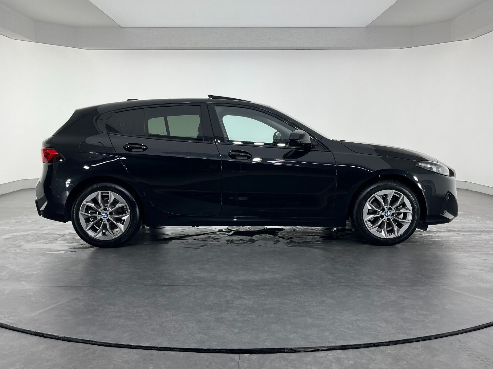 BMW 1 Serisi 120 Sport Line - 2025 - Detay