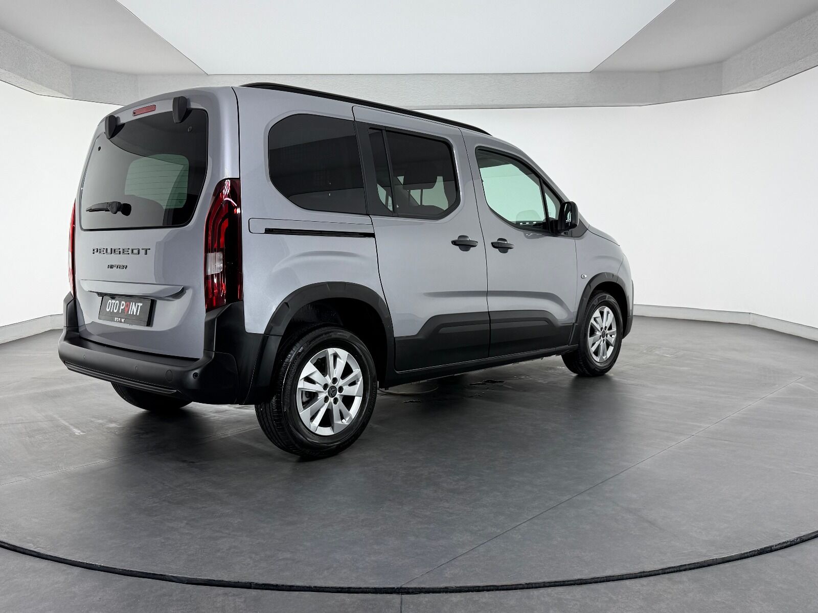 Peugeot Rifter 1.5 BlueHDI Allure EAT8 - 2025 - Detay